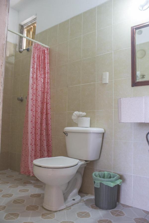 Hotel Casa Juanita Puerto Escondido  Dış mekan fotoğraf